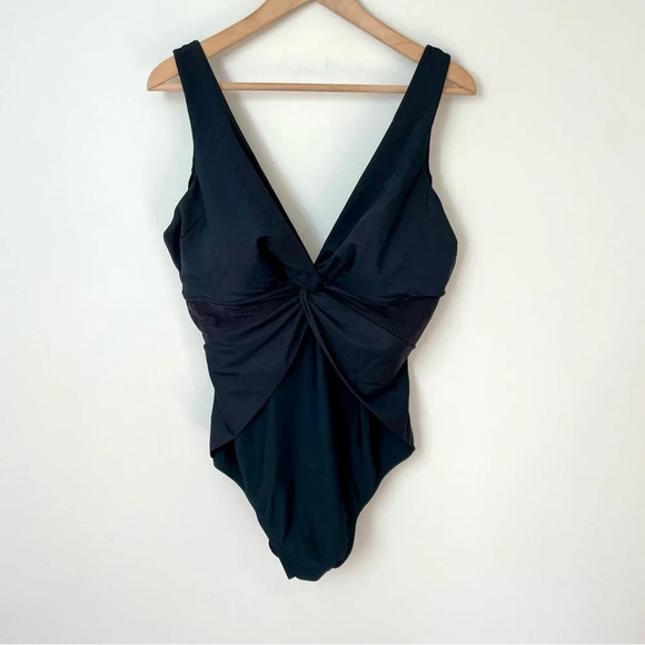 Miraclesuit Twist Front Mesh Panel Tummy Control One Piece Swimsuit Size 18 - Picture 4 of 9